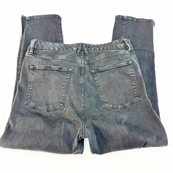 Good American Good Waist Crop Charcoal Stretch Denim Split Hem Jeans Size 15/33 - Picture 5 of 8